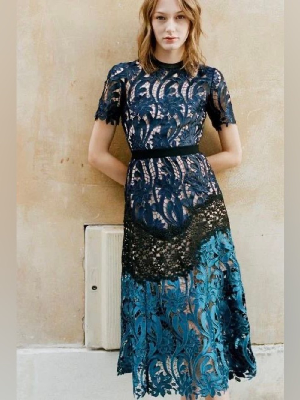 New NWT self portrait, size 4 lace midi dress
